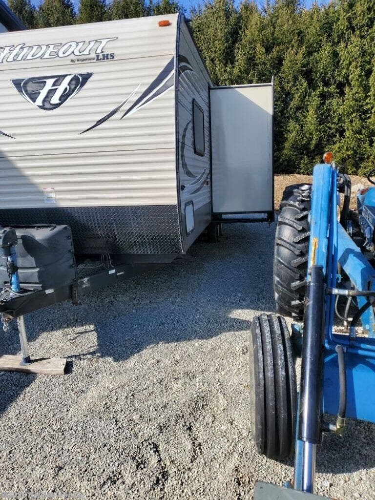 Used 2017 Keystone Hideout LHS 272LHS available in Connersville, Indiana