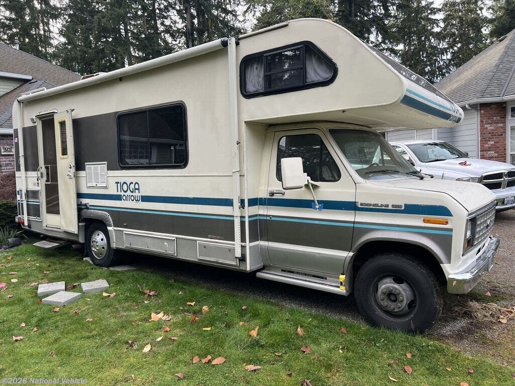 Used 1989 Fleetwood Tioga 24D available in Lynnwood, Washington