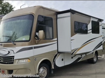 Used 2013 Thor Motor Coach Daybreak 32HD available in Pryor, Oklahoma