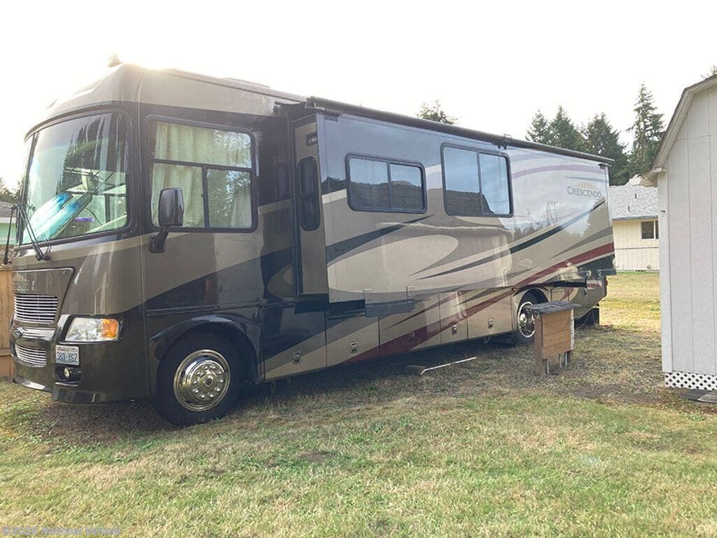 Used 2008 Gulf Stream Crescendo 324 available in Lacy, Washington