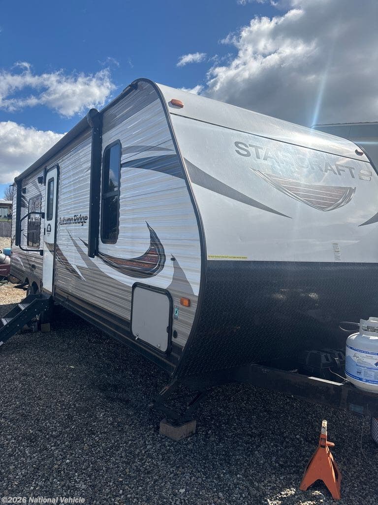 Used 2018 Starcraft Autumn Ridge 26HR available in Zillah, Washington