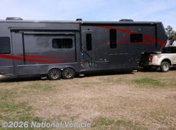 Used 2021 Luxe Gold 35GRS available in Victoria, Texas