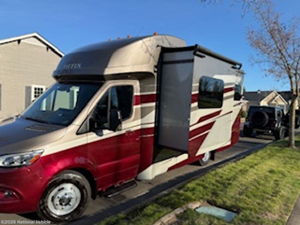 Used 2025 Tiffin Wayfarer 25LW available in Central Point, Oregon