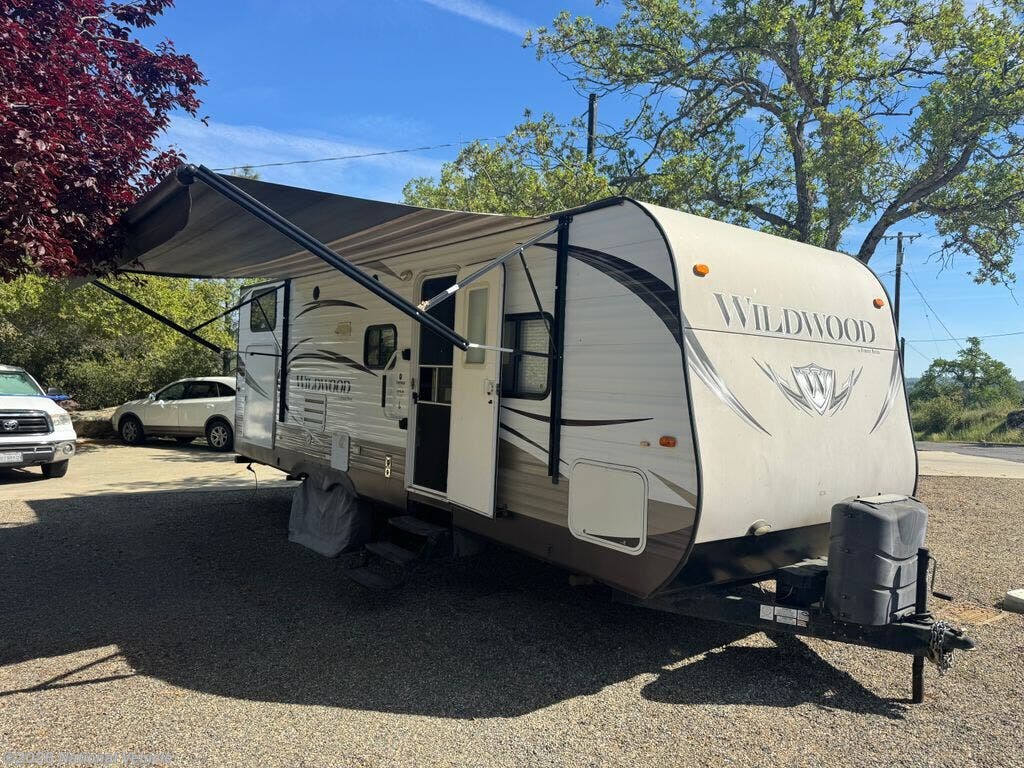 Used 2013 Forest River Wildwood 26TBSS available in Coarsegold, California