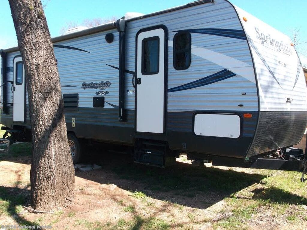 Used 2018 Keystone Springdale Summerland 2660RL available in Gateville, Texas