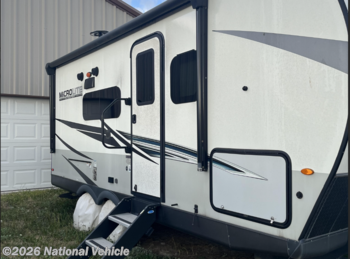 Used 2022 Forest River Flagstaff Micro Lite 21DS available in Caddo Mills, Texas