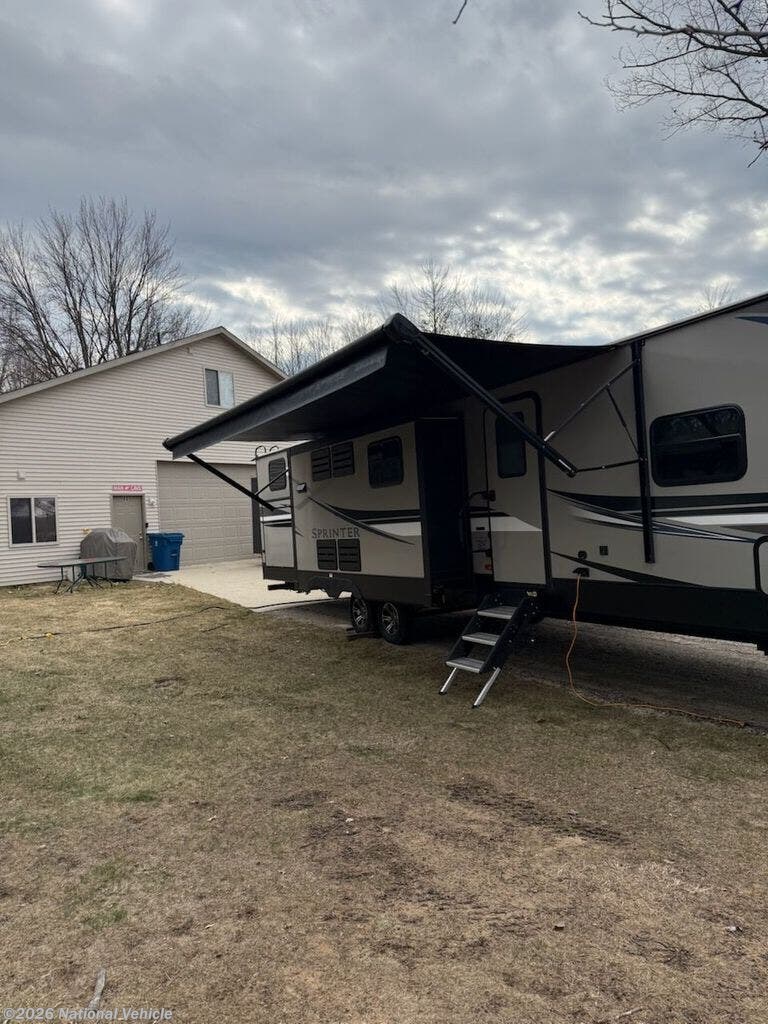 Used 2016 Cruiser RV  5th Wheel 295RST available in Wildwood, Florida