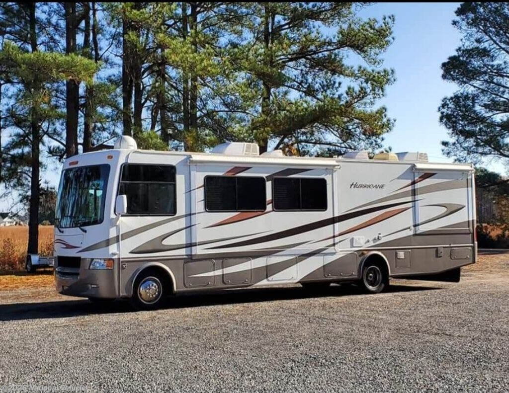 Used 2011 Four Winds  Hurricane 34T available in Wilmington, North Carolina