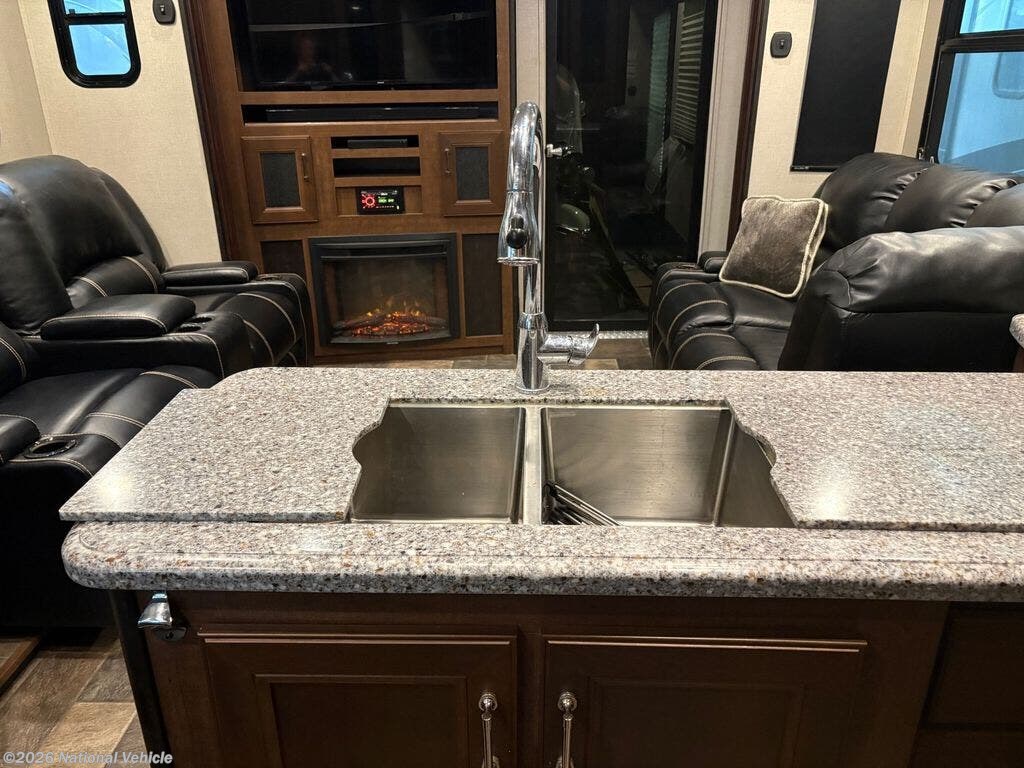 Used 2017 Keystone Fuzion 414 available in Mansfield, Texas