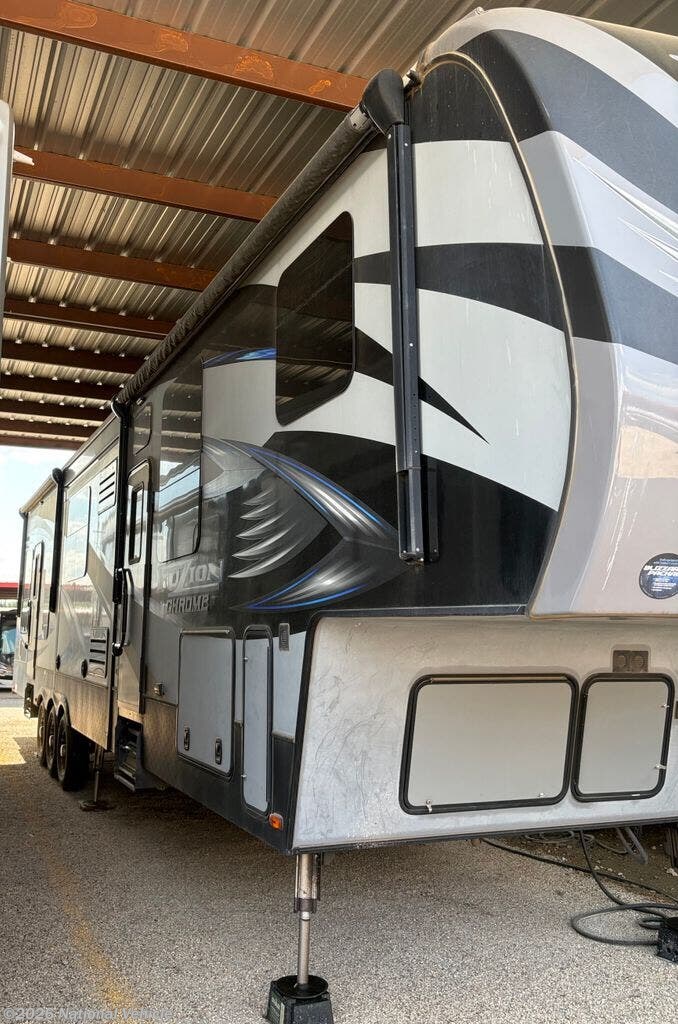 Used 2017 Keystone Fuzion 414 available in Mansfield, Texas