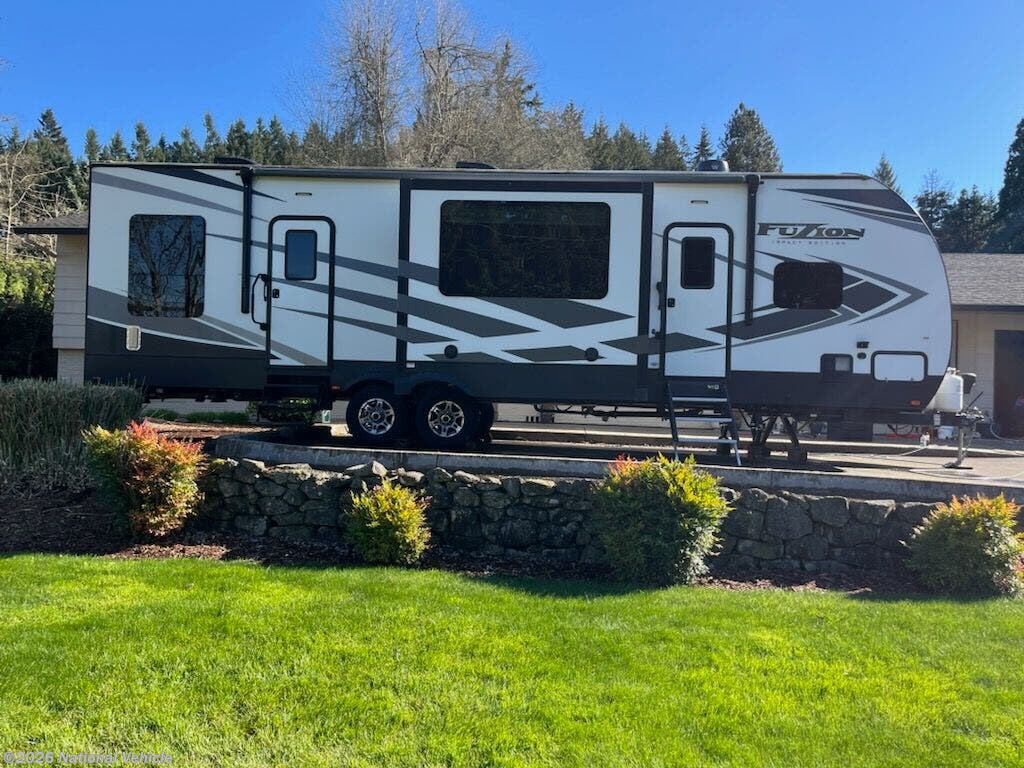 Used 2020 Keystone Impact 330 available in Clackamas, Oregon