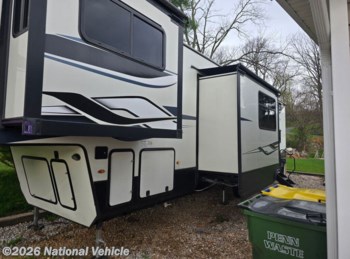 Used 2022 Keystone Montana High Country 377FL available in York, Pennsylvania