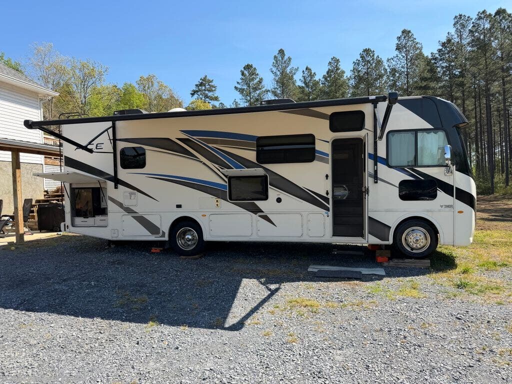 Used 2022 Thor Motor Coach A.C.E. 30.3 available in Cedartown, Georgia