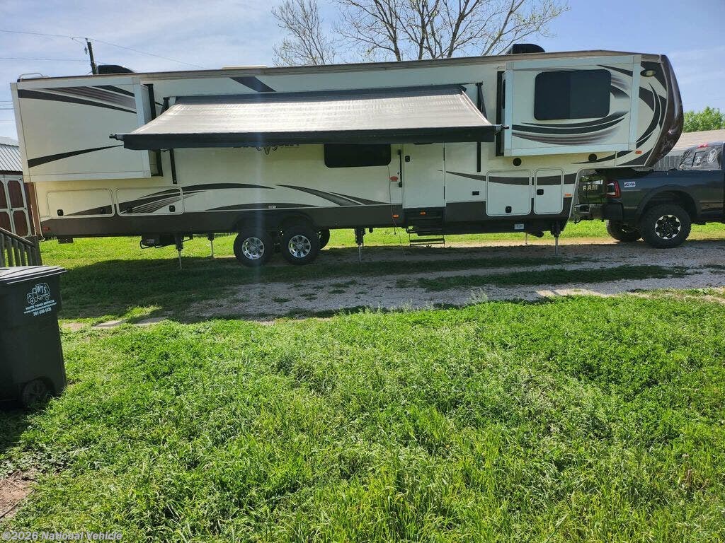 Used 2015 Heartland Bighorn 3755FL available in Big Spring, Texas