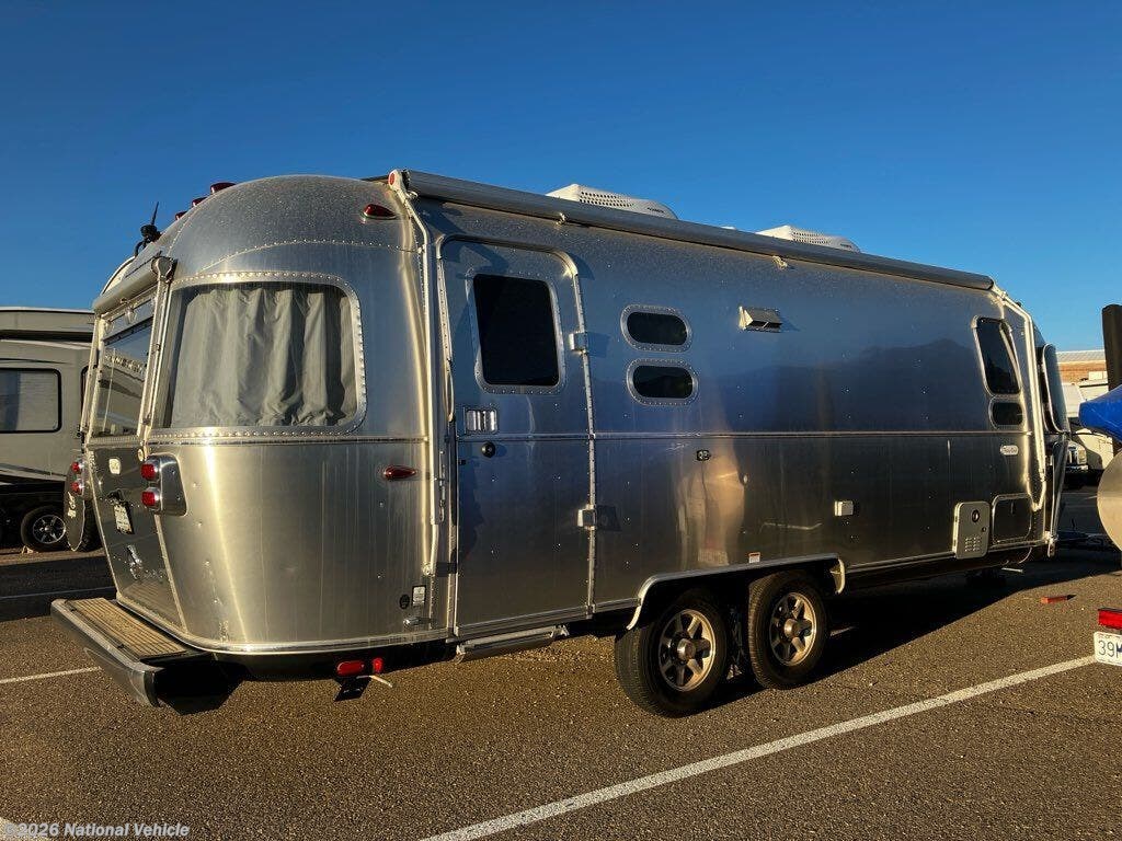 Used 2023 Airstream Flying Cloud 25FB Queen Rear Hatch available in Firestone, Colorado
