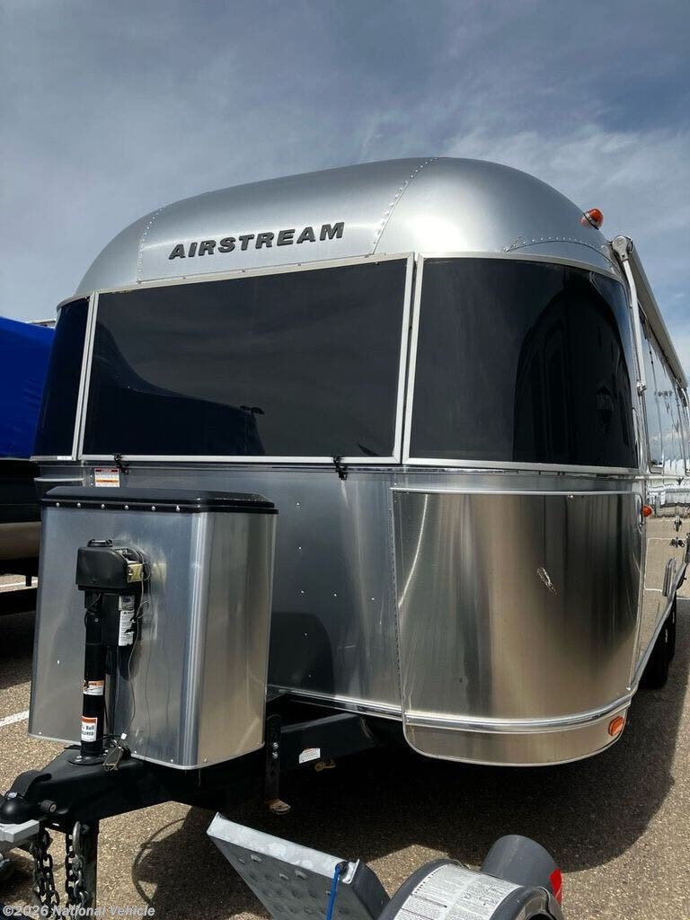 Used 2023 Airstream Flying Cloud 25FB Queen Rear Hatch available in Longmont, Colorado