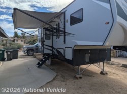Used 2019 Eclipse Iconic Widelite 2817CKG available in Yucca Valley, California