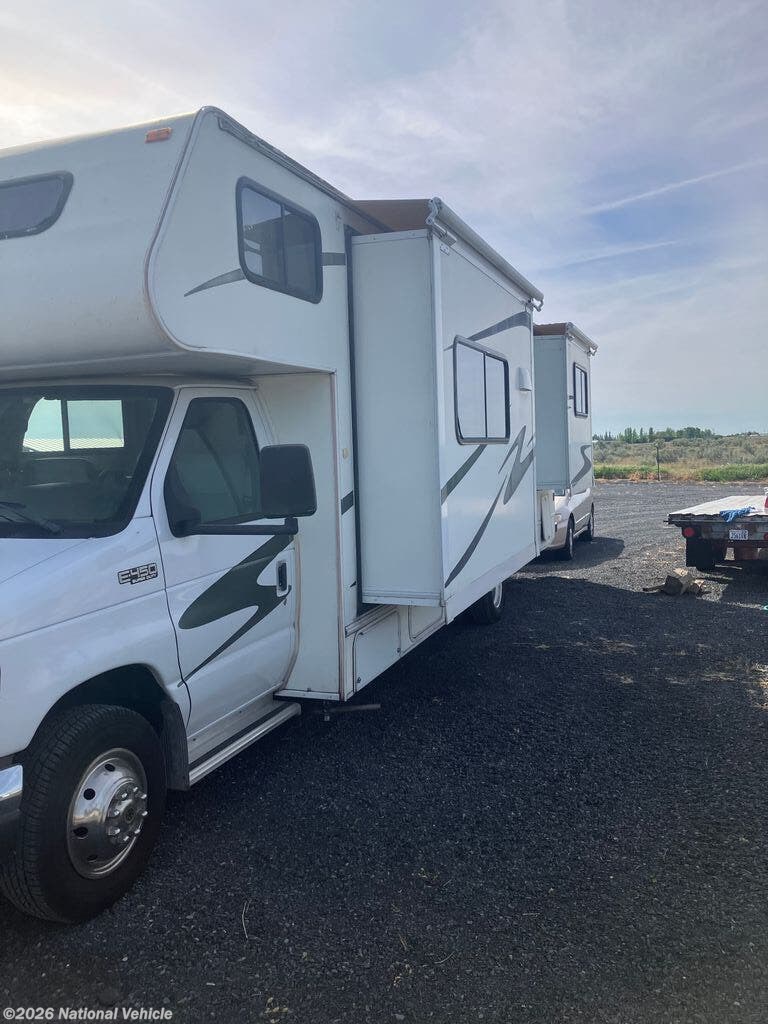 Used 2004 Forest River Sunseeker LE 2860DS available in Ephrata, Washington