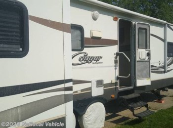 Used 2013 Keystone Cougar 32RESWE available in Elkhart, Indiana