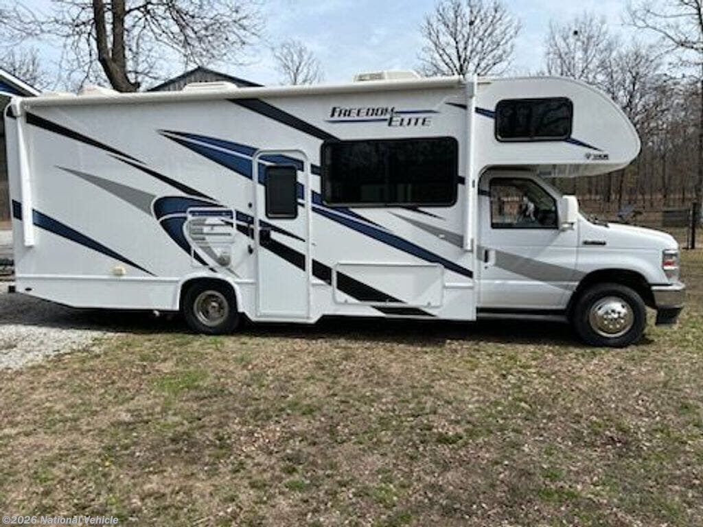 Used 2024 Thor Motor Coach Freedom Elite 26HE available in Locust Grove, Oklahoma