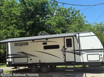 Used 2021 K-Z Connect 241BHK available in Blue Ridge, Texas