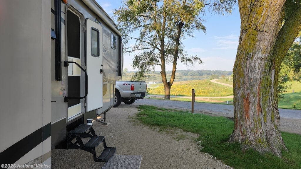 Used 2011 Keystone Montana High Country 323RL available in South Bend, Nebraska
