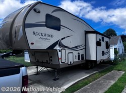Used 2015 Forest River Rockwood Signature Ultra Lite 8289WS available in Pennsville Township, New Jersey