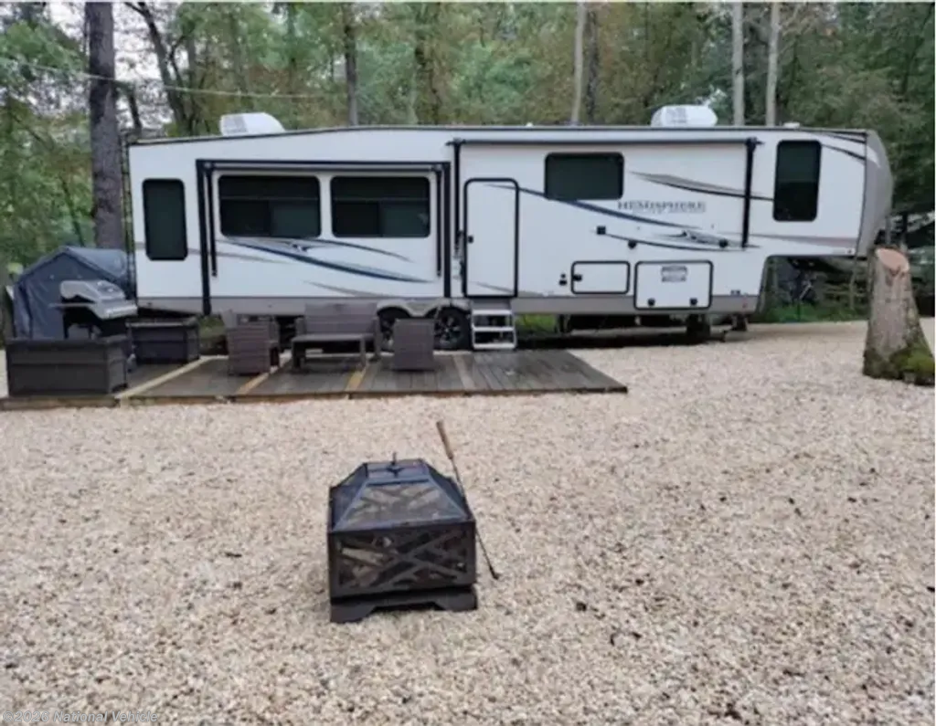 Used 2021 Forest River Salem Hemisphere Elite 34RL available in Keyport, New Jersey