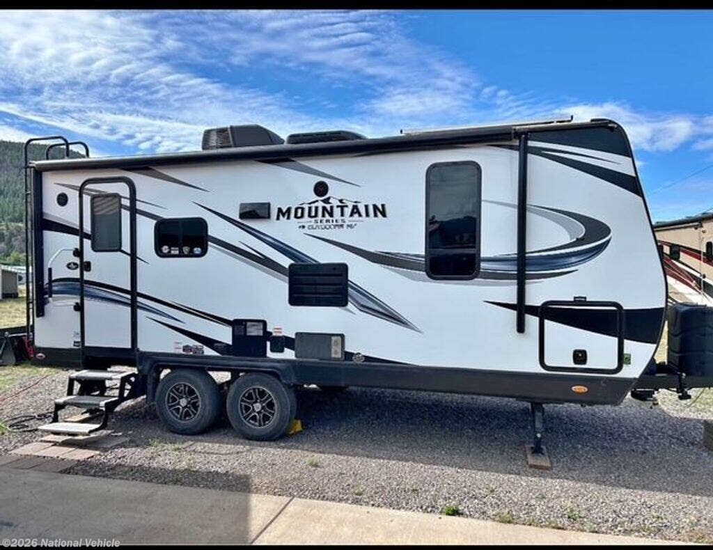Used 2022 Outdoors RV  Creekside 21RBS available in Golden, Colorado