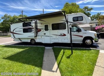 Used 2015 Forest River Sunseeker 3170DS available in Lake Ronkonkoma, New York