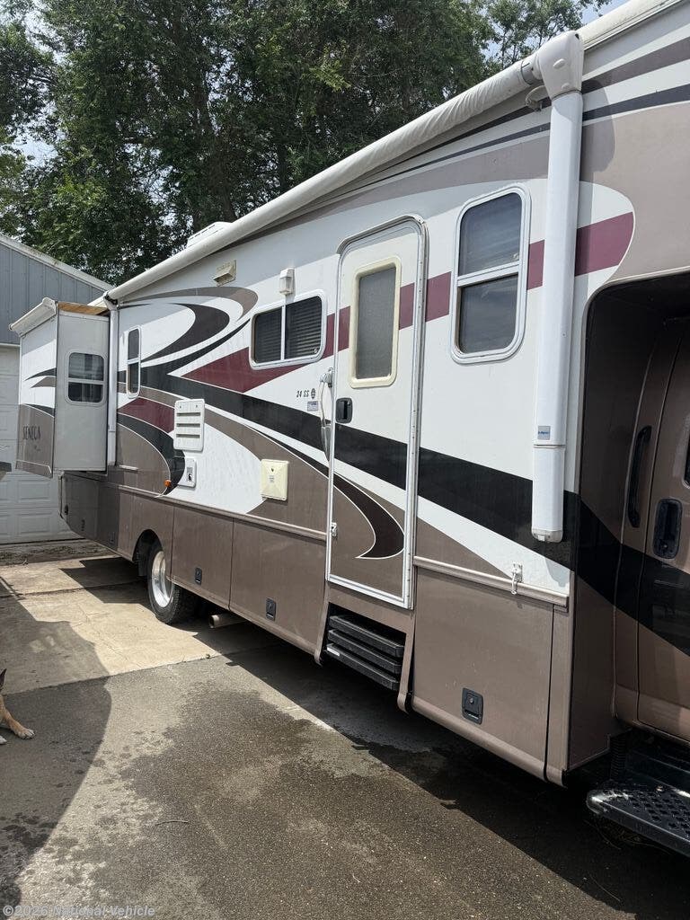Used 2006 Jayco Seneca HD 34SS available in Burbank, Washington