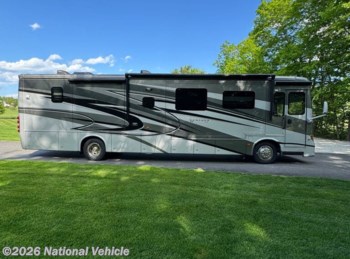 Used 2016 Newmar Ventana 4002 available in Rollinsford, New Hampshire