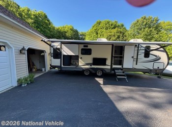 Used 2019 Forest River Salem Hemisphere GLX 273RL available in Chagrin Falls, Ohio