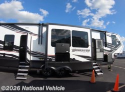 Used 2022 Grand Design Momentum M-Class 351M-R available in Lebanon, Missouri