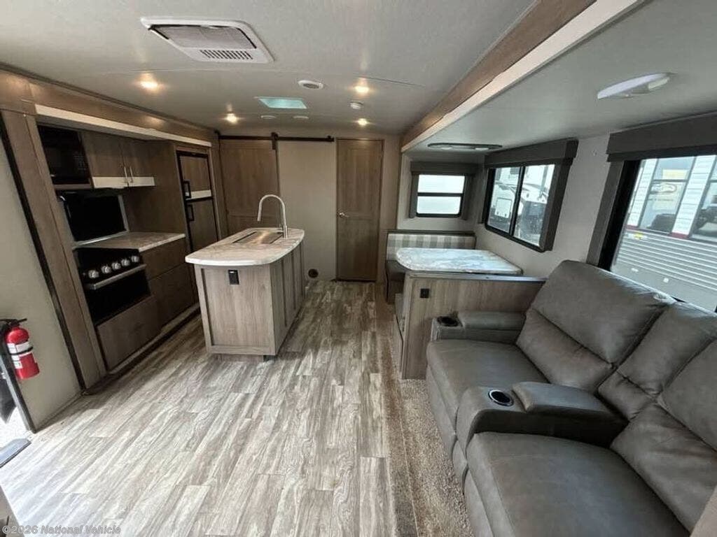 Used 2022 Grand Design Imagine 3250BH available in Bellefontaine, Ohio