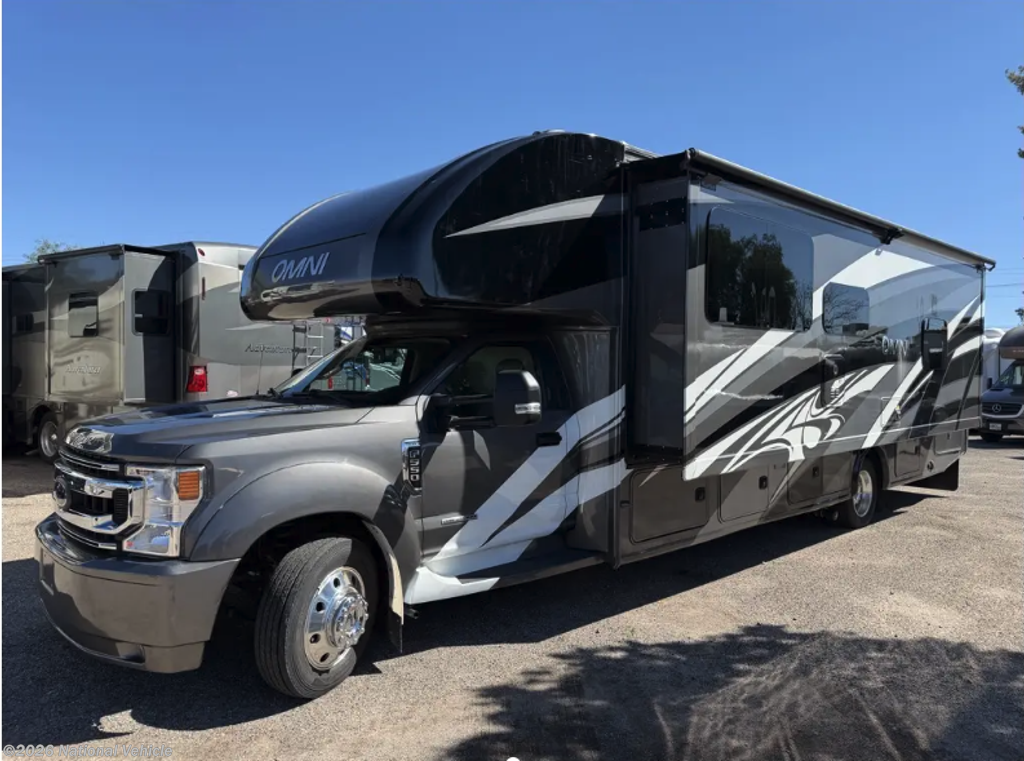 Used 2021 Thor Motor Coach Omni BH35 available in Green Valley, Arizona