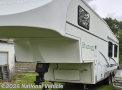 Used 2002 Glendale RV Titanium 28E33 available in Flint, Michigan