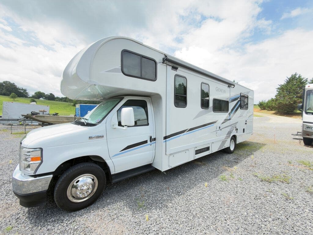 Used 2024 Thor Motor Coach Geneva 28VT available in Russelville, Florida