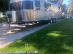 Used 2008 Airstream Classic Limited 30 available in Maple Grove, Minnesota