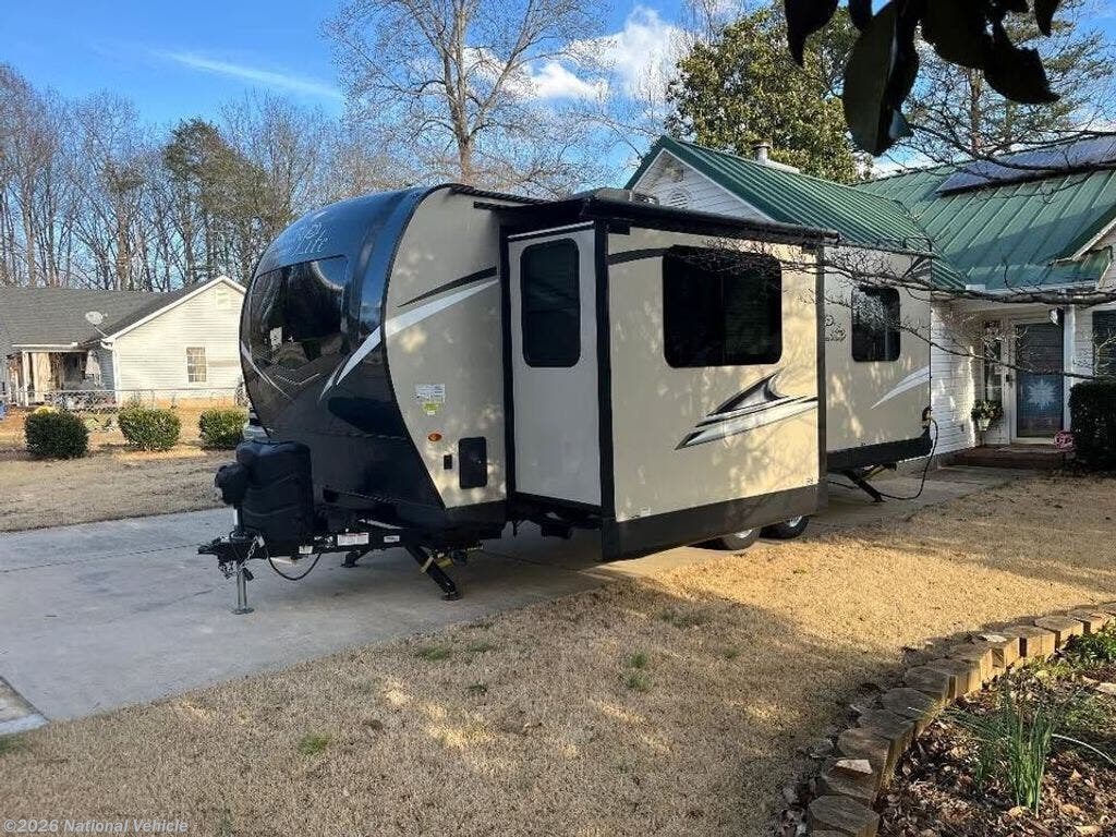 Used 2021 Forest River Flagstaff Micro Lite 25FKS available in Piedmont, South Carolina