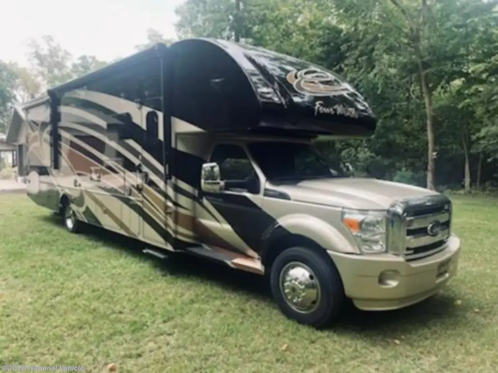 Used 2015 Thor Motor Coach Four Winds 35SK available in Darlington, Indiana