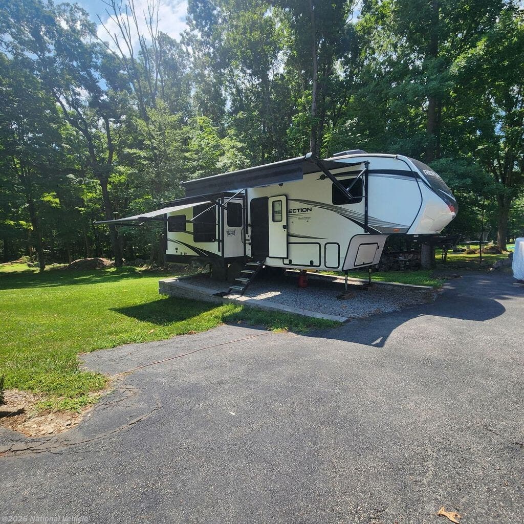 Used 2023 Grand Design Reflection 303RLS available in Branchville, New Jersey