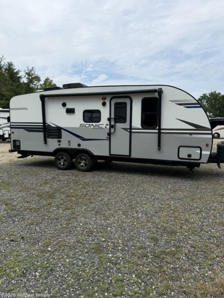 Used 2020 Venture Sonic SN220VBH available in Chesapeake Beach, Maryland