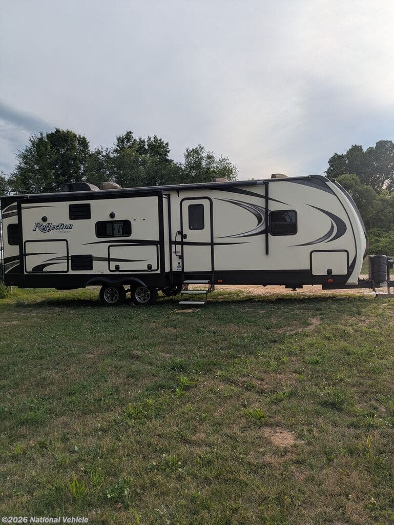 Used 2019 Grand Design Reflection 297RSTS available in Belding, Michigan