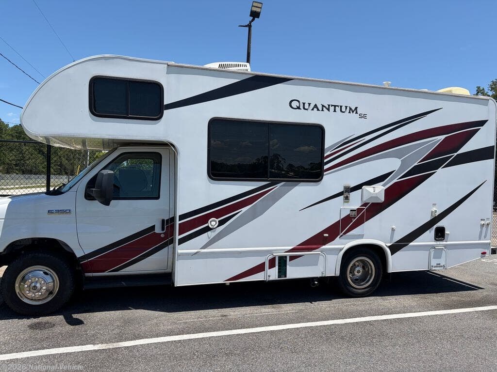 Used 2022 Thor Motor Coach Quantum SE22 available in Green Cove Springs, Florida