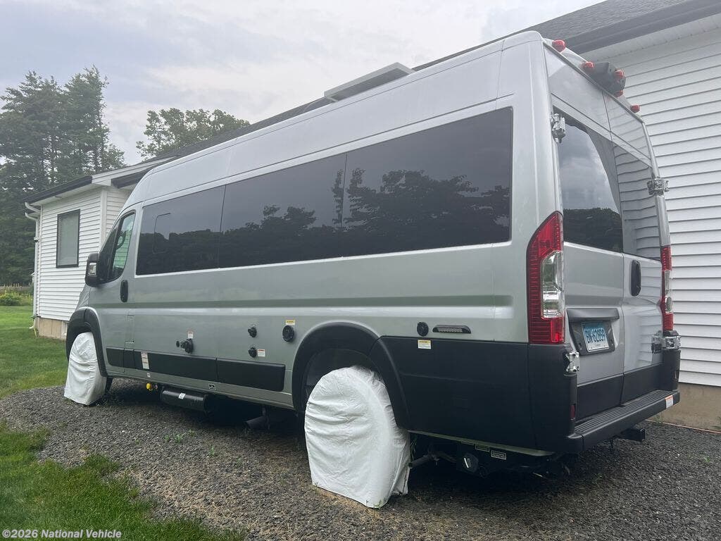 Used 2025 Thor Motor Coach Dazzle 2AB available in Windsor, Connecticut