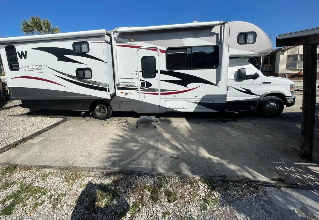 Used 2013 Winnebago Access 31J available in Lebanon, New Hampshire