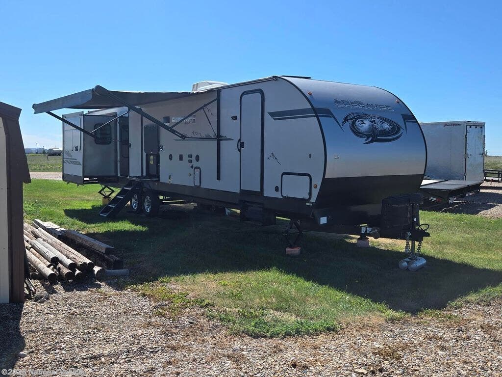 Used 2021 Forest River Cherokee Black Label 306MMBL available in Kadoka, South Dakota