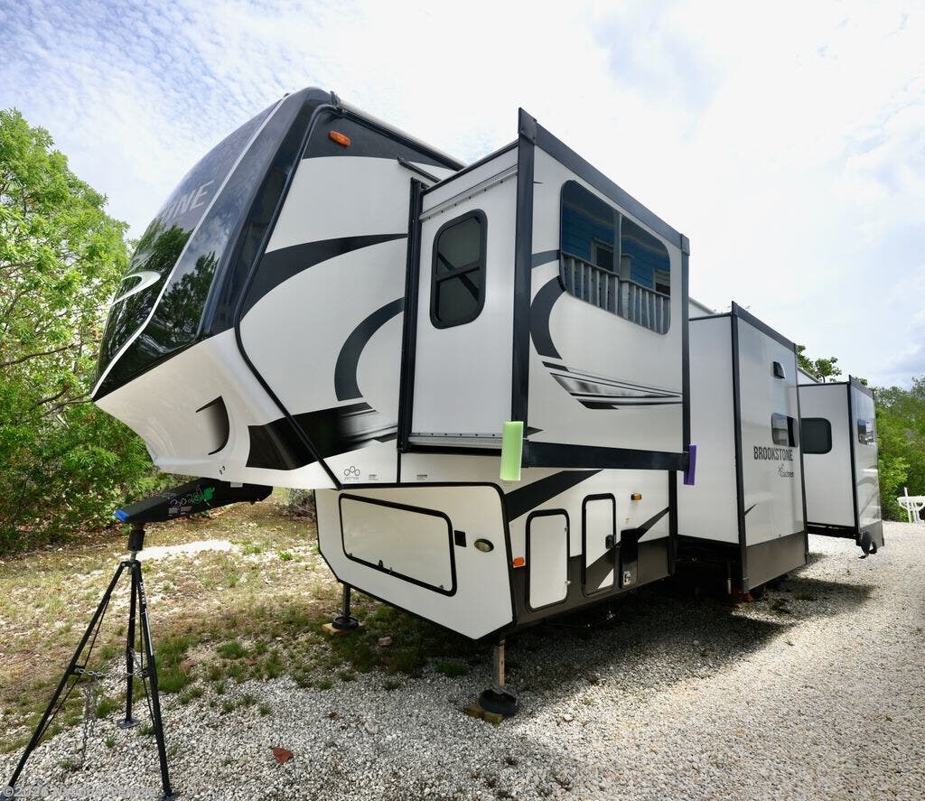 Used 2023 Coachmen Brookstone 344FL available in Big Pine Key, Florida