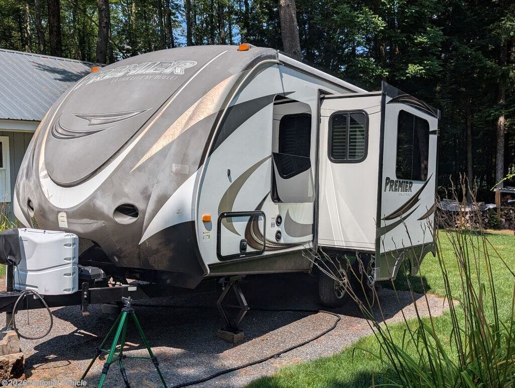 Used 2015 Keystone Bullet Premier 19FBPR available in Readfield, Maine